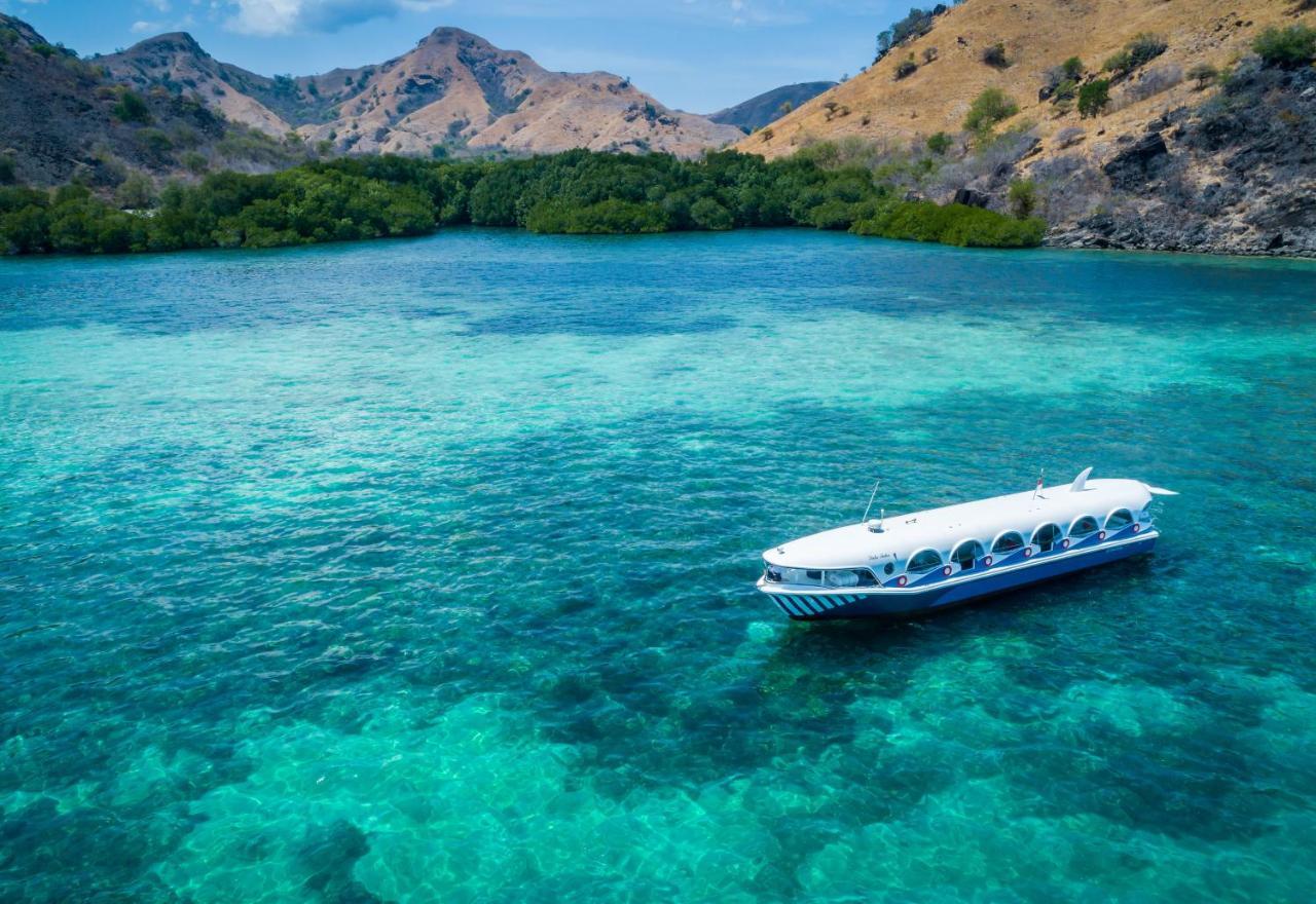 Hotel Ayana Komodo Waecicu Beach Labuan Bajo Exterior foto